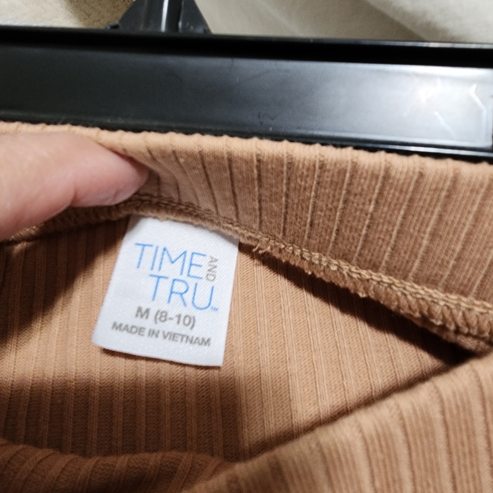 Time & Tru Beige Ribbed Top and Skirt Set Size M (8-10) NWT!!! - Picture 6 of 9